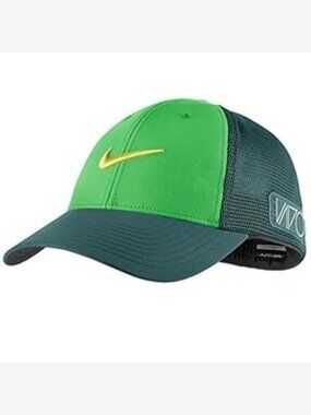 Rare NIKE Golf Tour Legacy Mesh Cap Hat Two-Tone Green and Navy Swoosh Flexfit